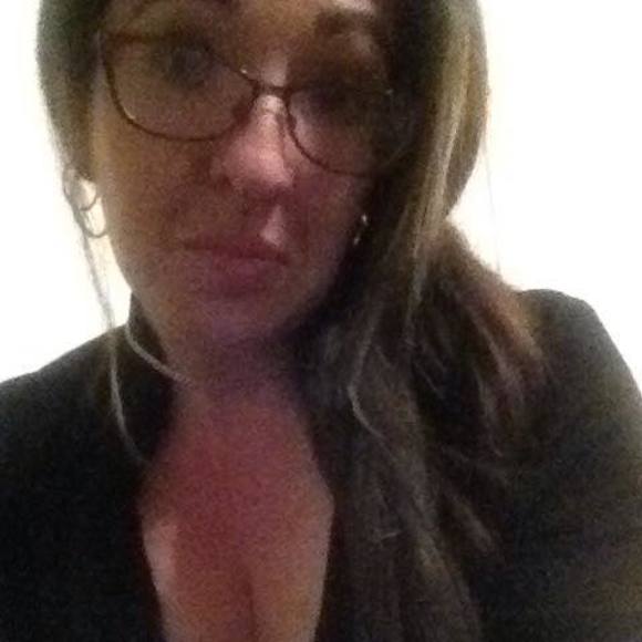 Meet your Posher, Carla - Picture 1 of 1